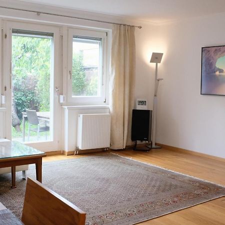 Town House Near Metro & Vienna City Center ภายนอก รูปภาพ